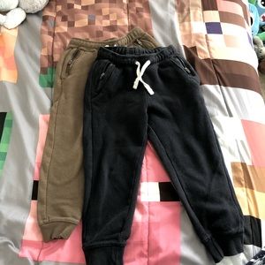 Set of 2 Zara joggers size 6